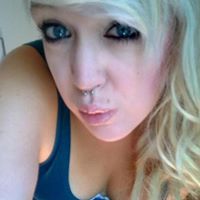 Ella Roberts Photo 29