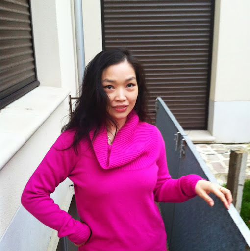 Alicia Yang Photo 15