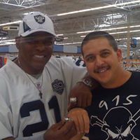 Robert Acosta Photo 14