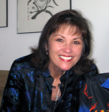 Linda Andrews Photo 28
