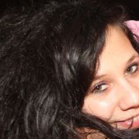 Stephanie Scheer Photo 18