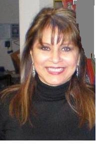 Elizabeth Vasquez Photo 24