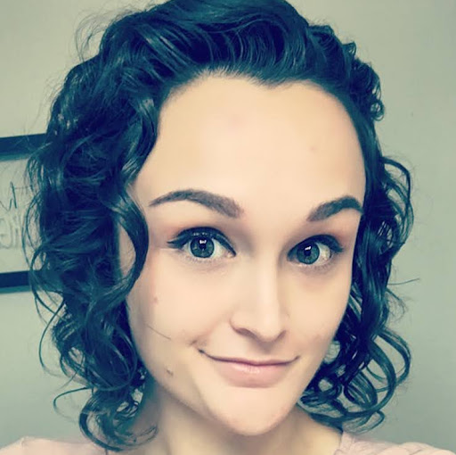 Sarah Lang Photo 20