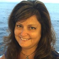 Christi Chaney Photo 9