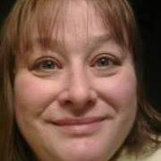 Kristin Newton Photo 27