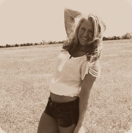 Kayla Bailey Photo 25