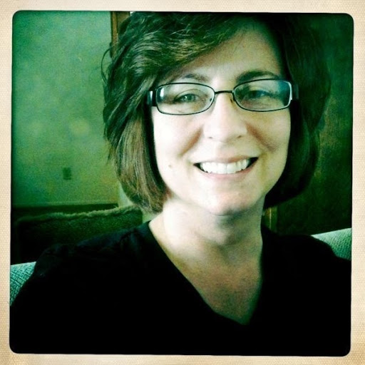 Kelli Brown Photo 31