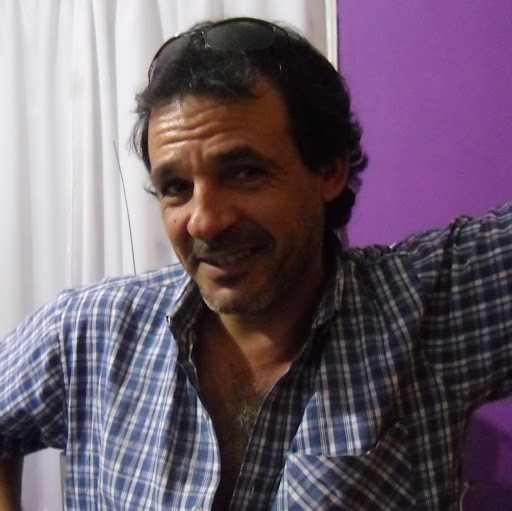 Luis Velazquez Photo 37