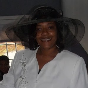 Cassandra Byrd Photo 17