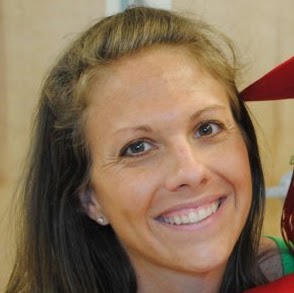 Jennifer Guth Photo 25