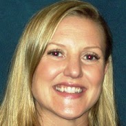 Julie Robertson Photo 29