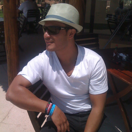 Diego Vargas Photo 31