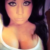 Sarah Jay Photo 24