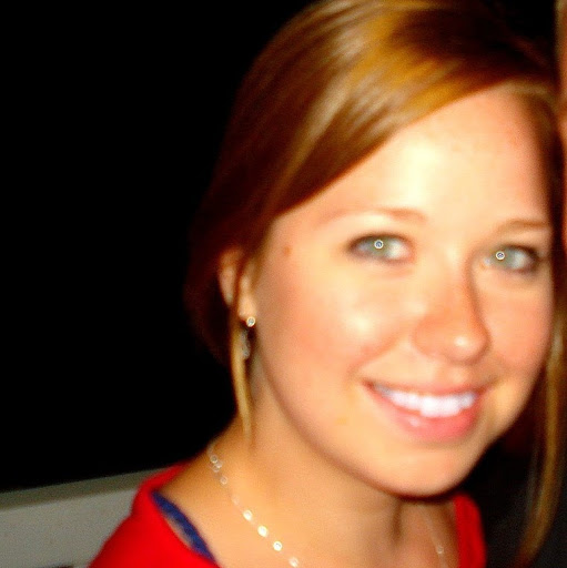 Kimberly Combs Photo 33