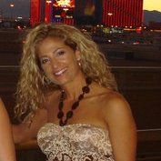 Toni Lyons Photo 21