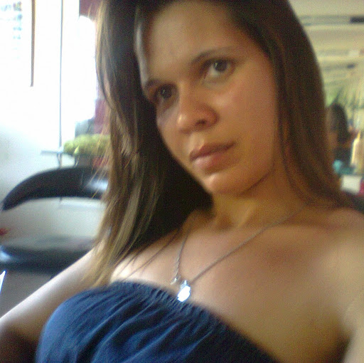 Polly Dias Photo 7