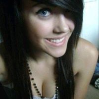 Elisabeth Harvey Photo 4