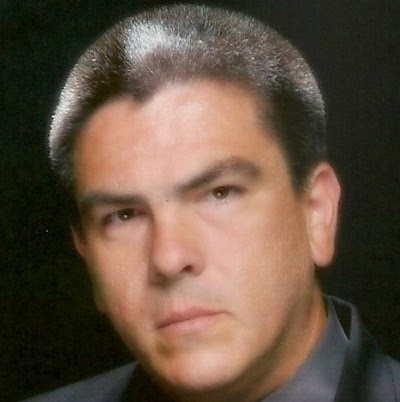 Simon Robles Photo 10