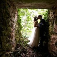 Katie Hunt Photo 29