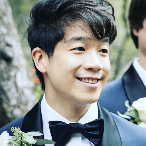 Edward Zhang Photo 16