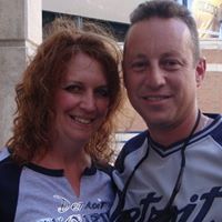 Michelle Dyer Photo 33