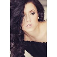 Julia Schaaf Photo 5