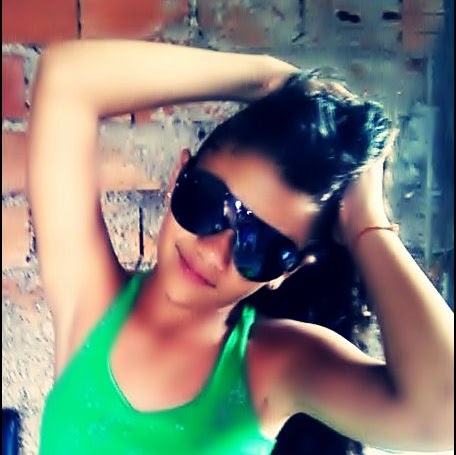 Lorena Fontes Photo 6