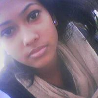 Liza Gomes Photo 13
