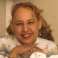 Gabriela Linares Photo 31