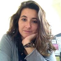 Ellen Vega Photo 26