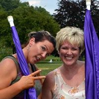 Julie Owens Photo 19
