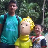 Luis Paiz Photo 10