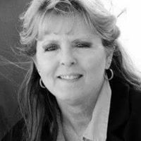 Tina Shea Photo 25
