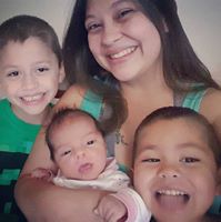 Viviana Valadez Photo 3