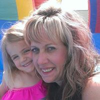 Maggie Brown Photo 27