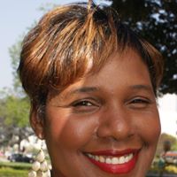Angelia Robinson Photo 19