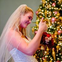 Leah Carlson Photo 29