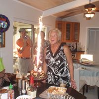 Debra Gale Photo 20