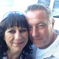 Terri Gold Photo 22