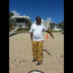 Kenneth Hinds Photo 19