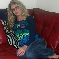 Amanda Francis Photo 36