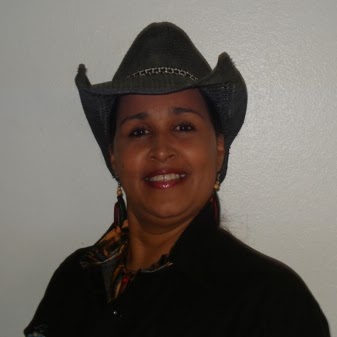 Lourdes Robles Photo 20