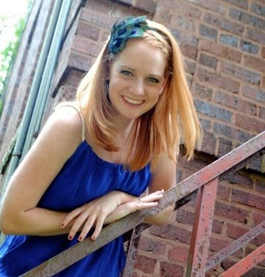 Sara Orr Photo 33