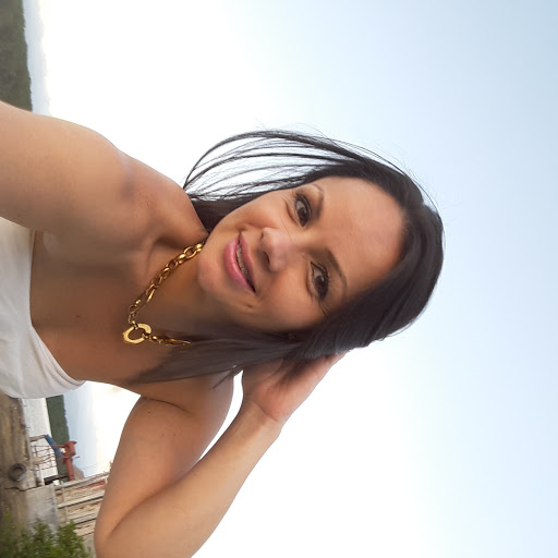 Paula Alvarado Photo 32