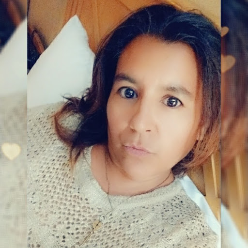 Maria Covarrubias Photo 35