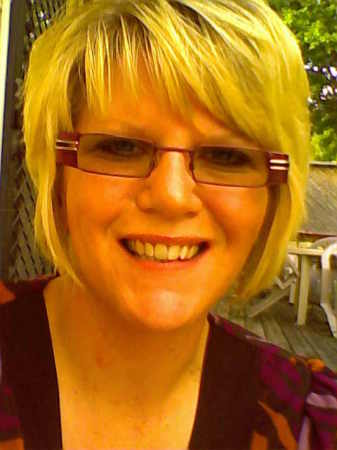 Karen Rogers Photo 22