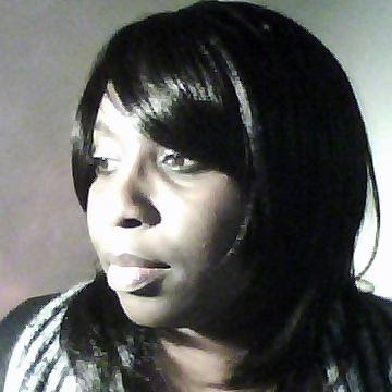 Adriane Brown Photo 28