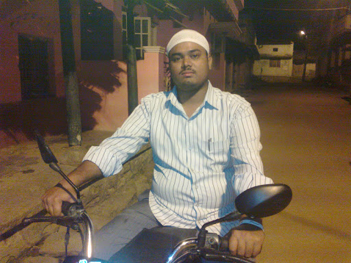 Syed Hashmi Photo 25