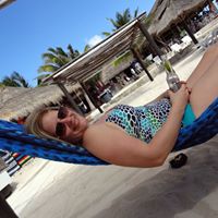 April Evans Photo 27
