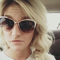 Lindsey Olson Photo 28